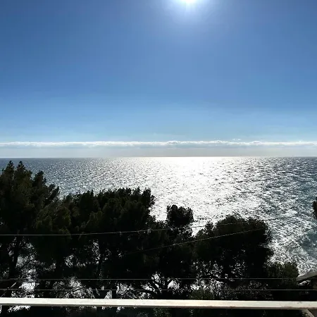 Fronte Mare - *